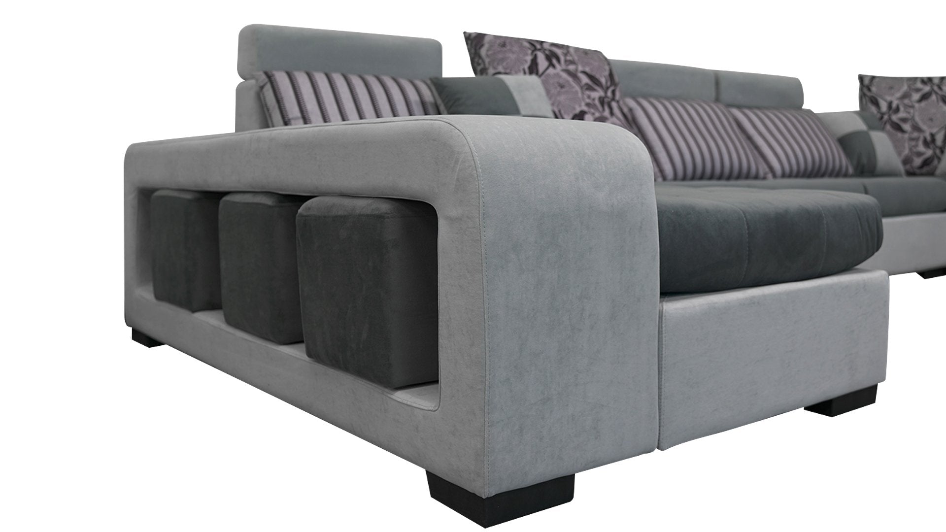 Modular Tufted Sectional With Chaise