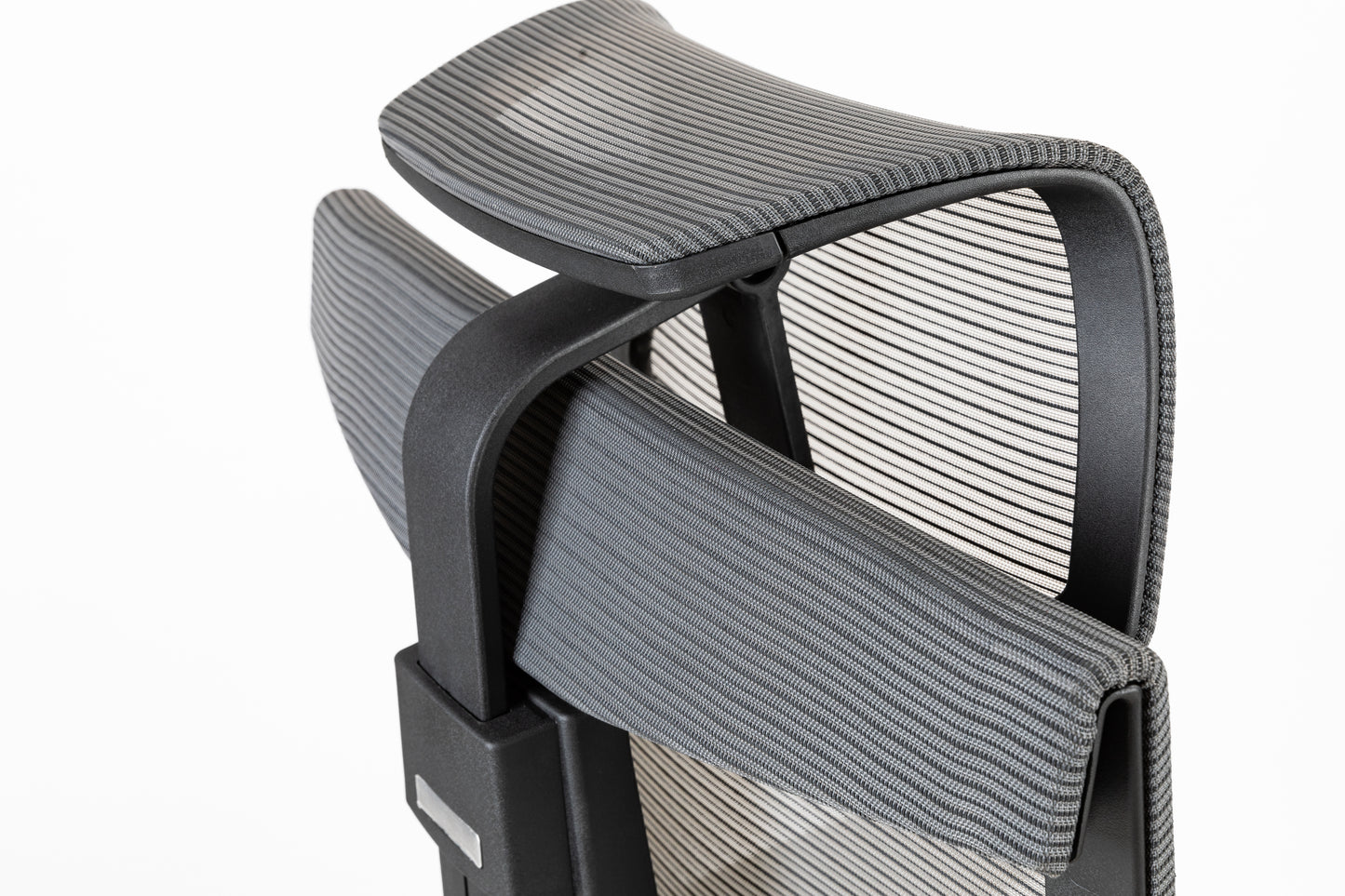 Executive office chair with headrest and 2D armrest