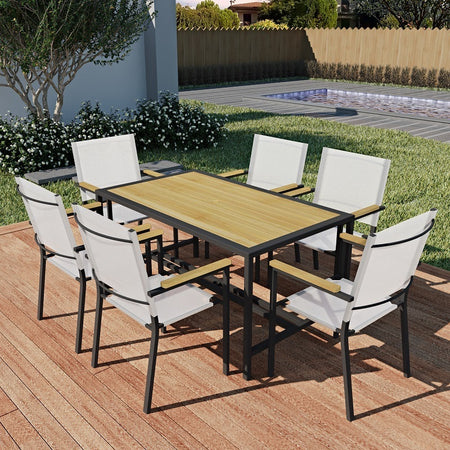 Outdoor Dining & Tables